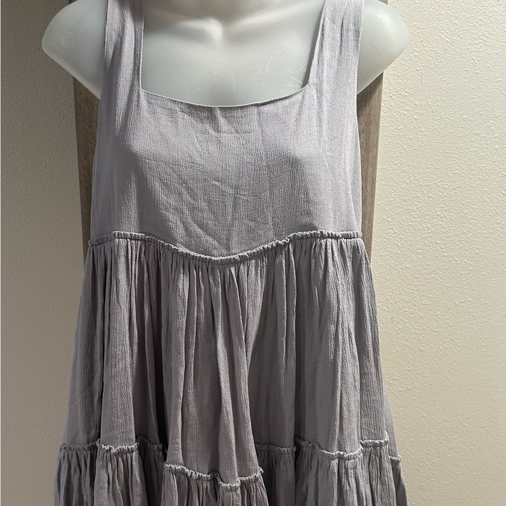 Forever 21 Gray Sleeveless Tiered Tunic (S)